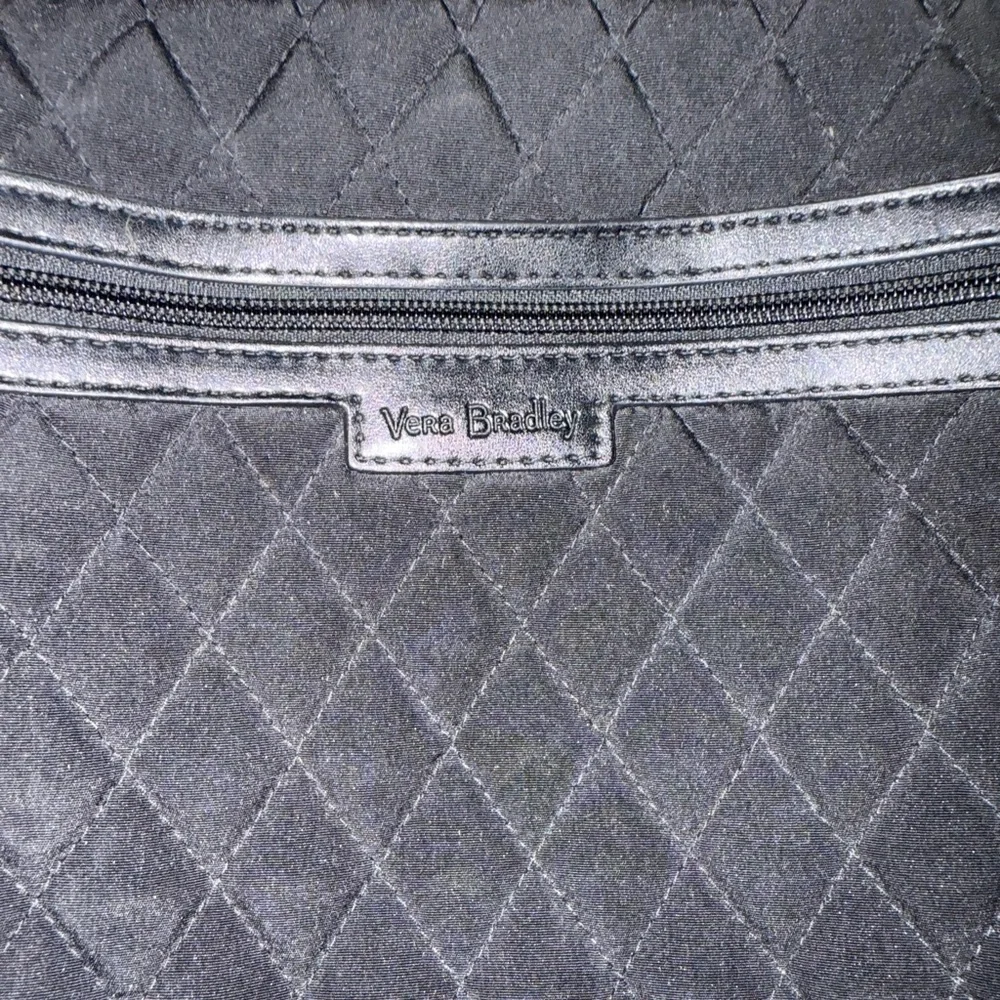 Vera Bradley Crossbody Bag Black Quilted Fabric Adjustable leather Strap - Picture 2 of 9